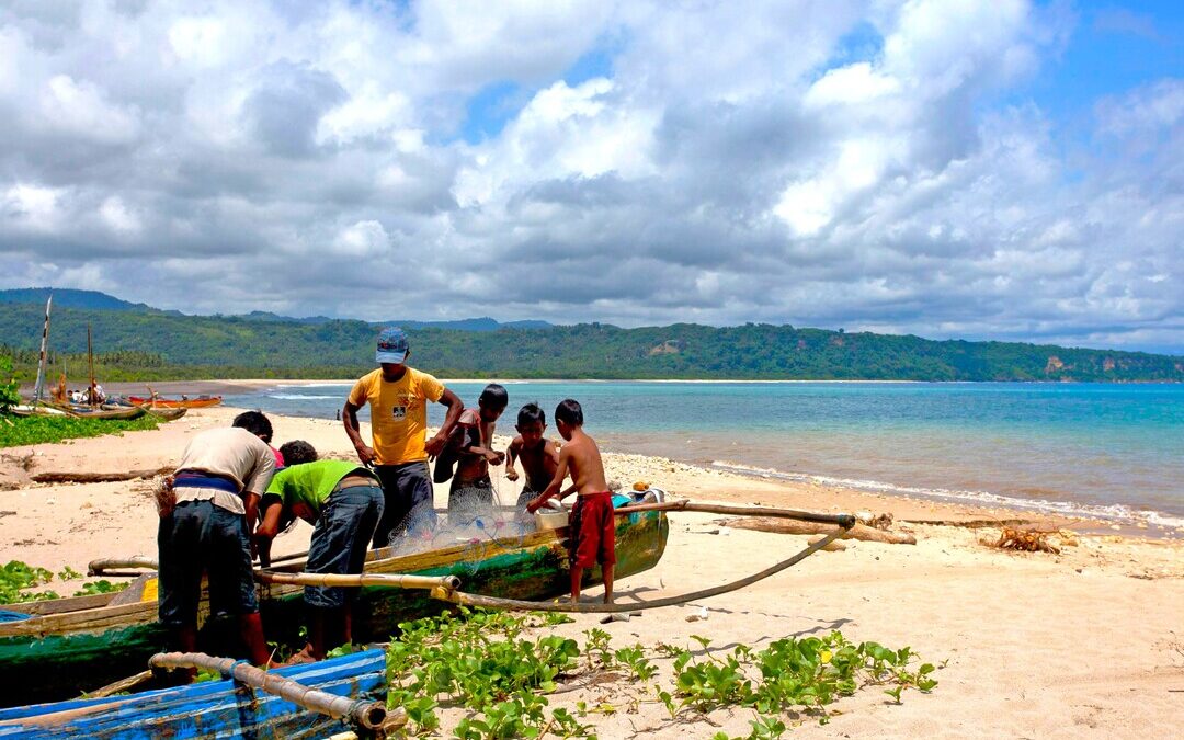 India Identifies 100 Climate-Resilient Fishing Villages to Bolster Blue Economy
