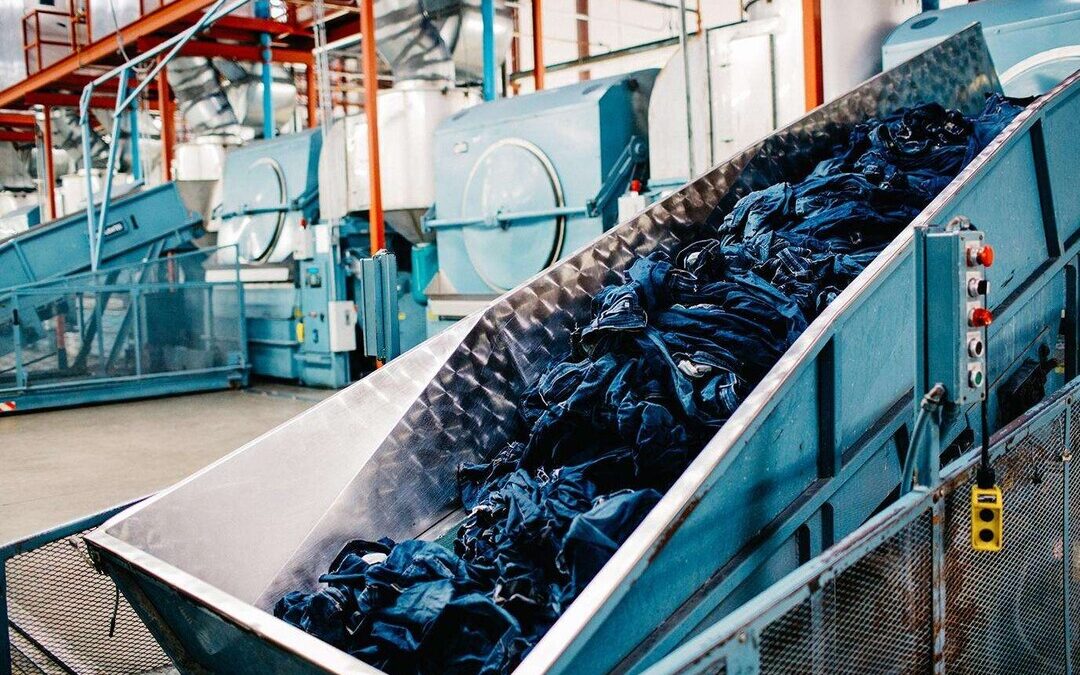 IIT Delhi Develops Method to Turn Denim Waste into Quality Knitted Garments