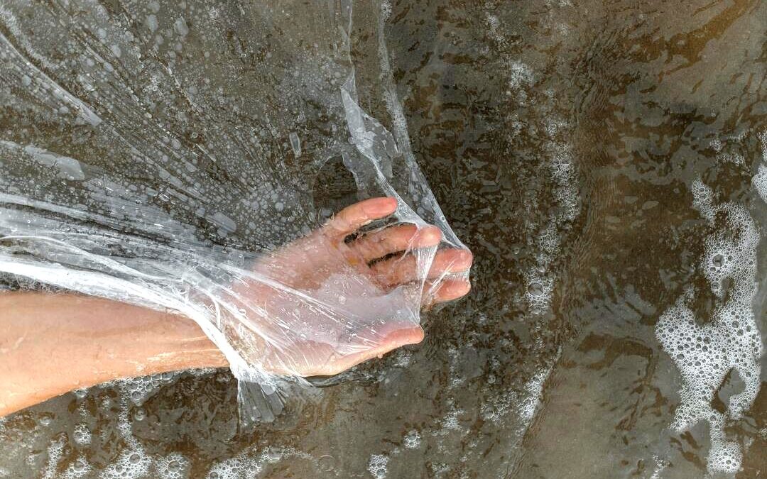 Plastic Pollution Costs $2.2T Annually, UN Pushes for Sustainable Substitutes