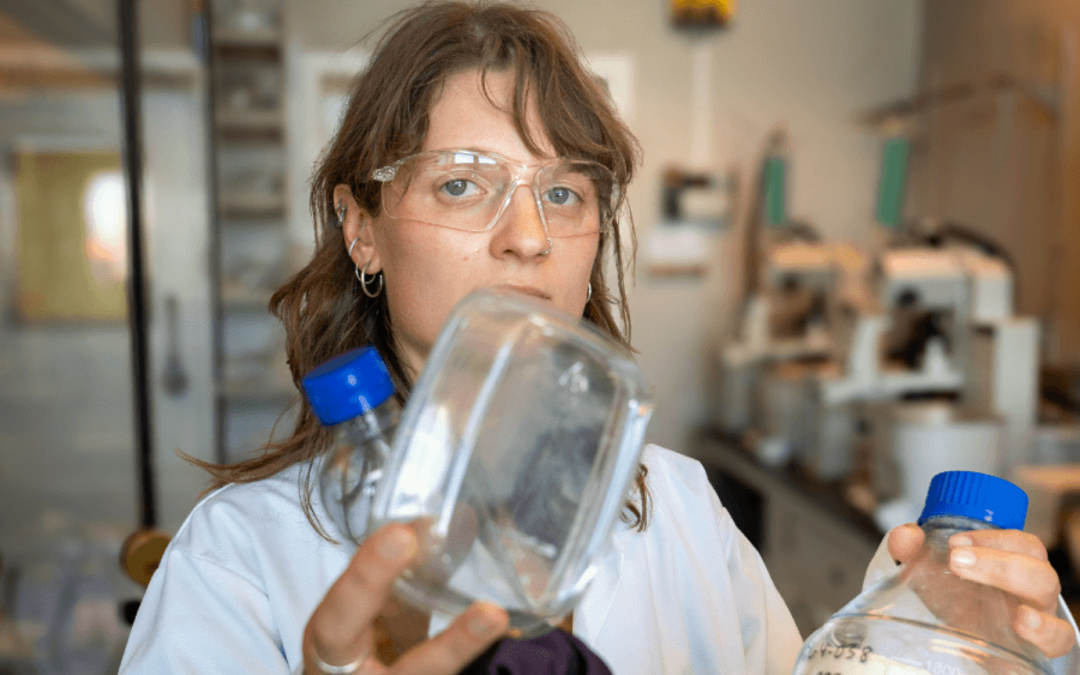 Researchers Upcycle PET Plastic Into Efficient CO2 Capture Technology