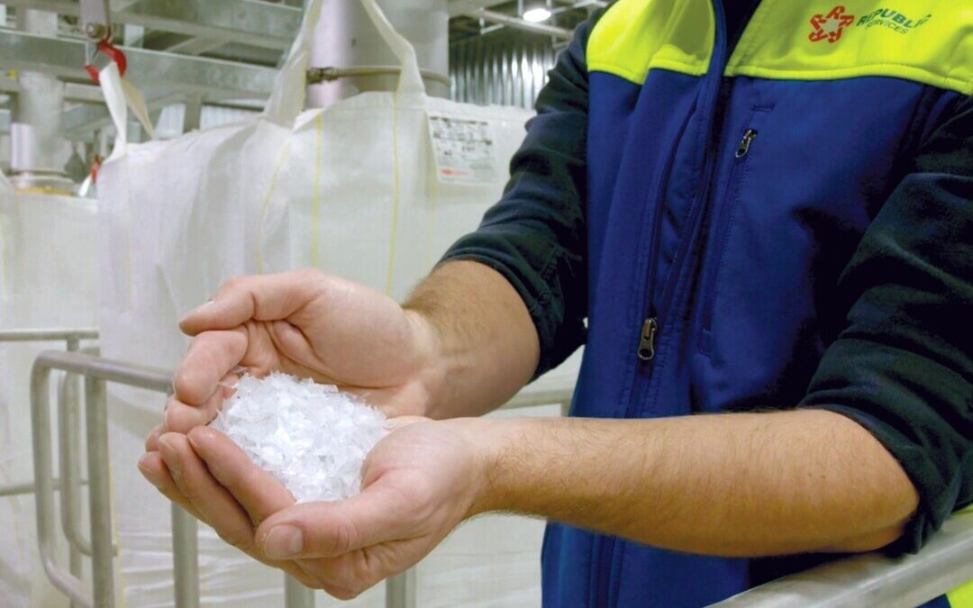 Republic Services’ Recycled Plastic Flake Shows 54% Lower Carbon Footprint